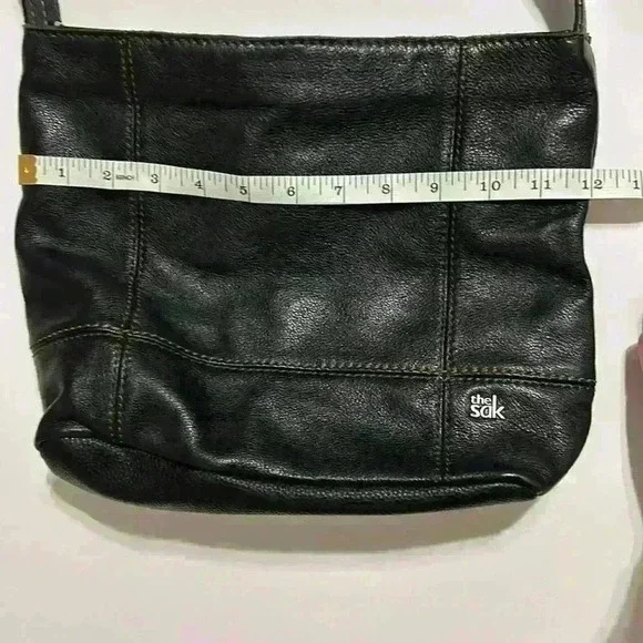 the Sak De Young Medium Leather Hobo - Picture 8 of 8